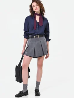 ABITO GRIGIO CON CAMICIA A CONTRASTO