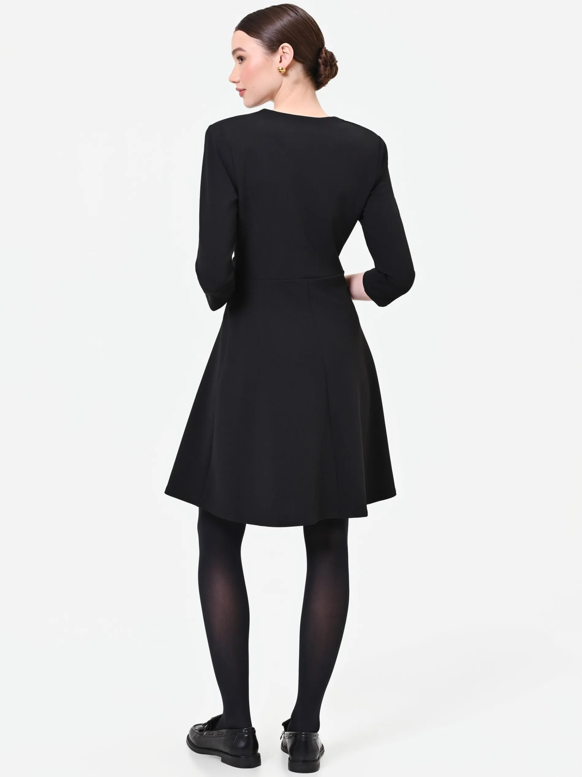 ABITO INCROCIATO NERO CON BOTTONI DESIGN