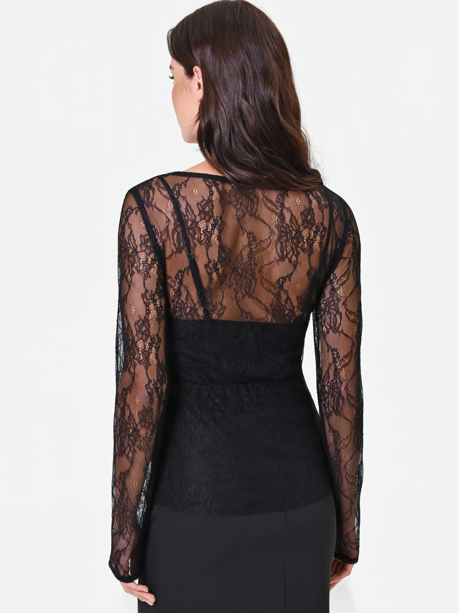 BLUSA NERA IN PIZZO CON FODERA A CUORE