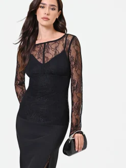 BLUSA NERA IN PIZZO CON FODERA A CUORE