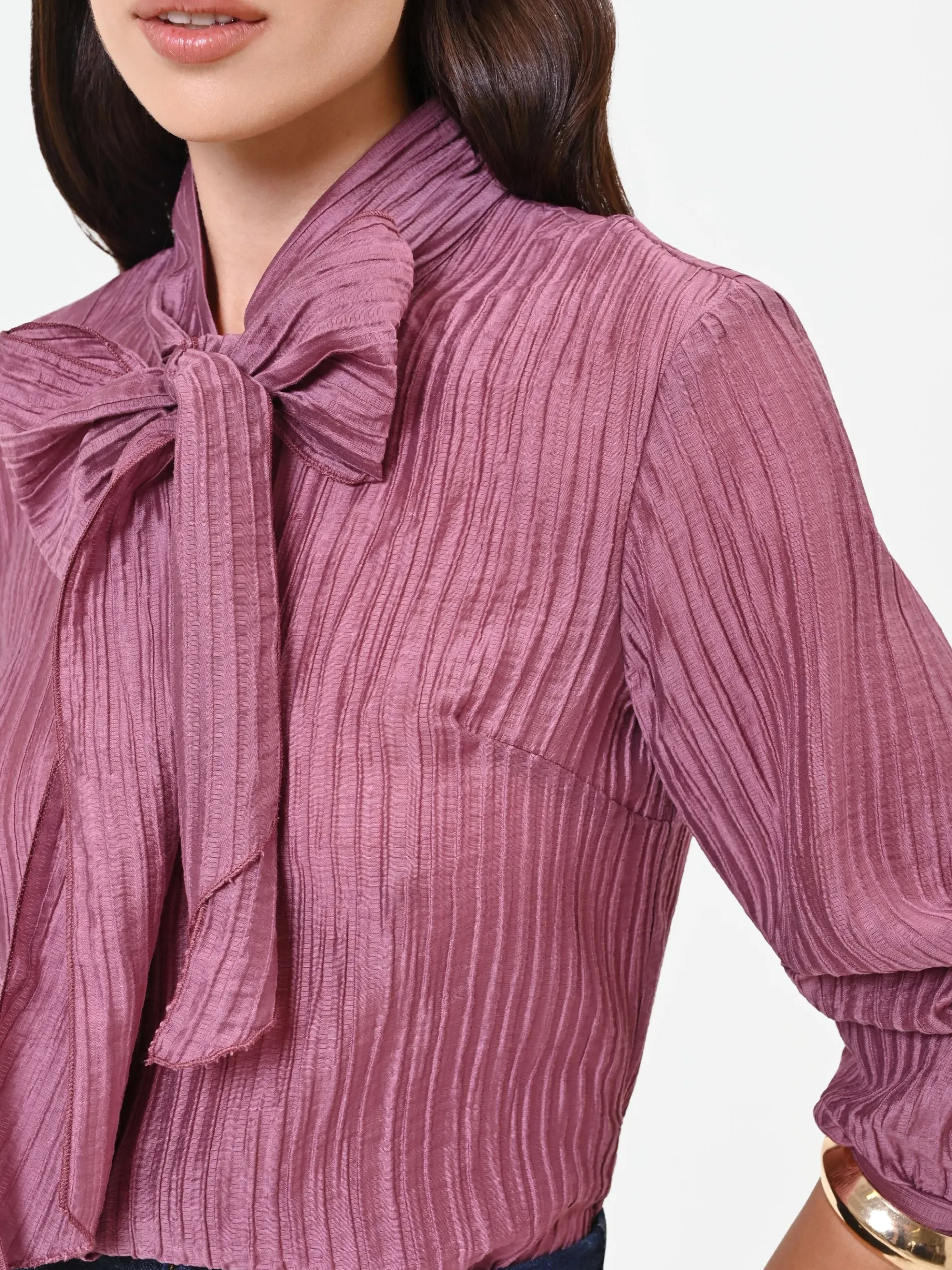 CAMICIA ROSA ANTICO PLISSÉ CON FIOCCO