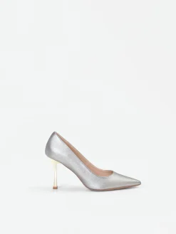 DÉCOLLETÉ A PUNTA ARGENTO CON TACCO SPECCHIATO ORO