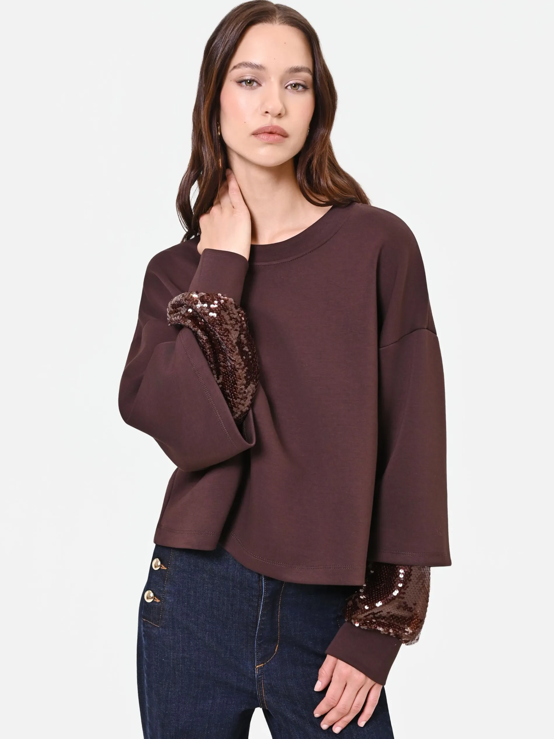 FELPA MARRONE CON MANICA DOPPIA IN PAILLETTES