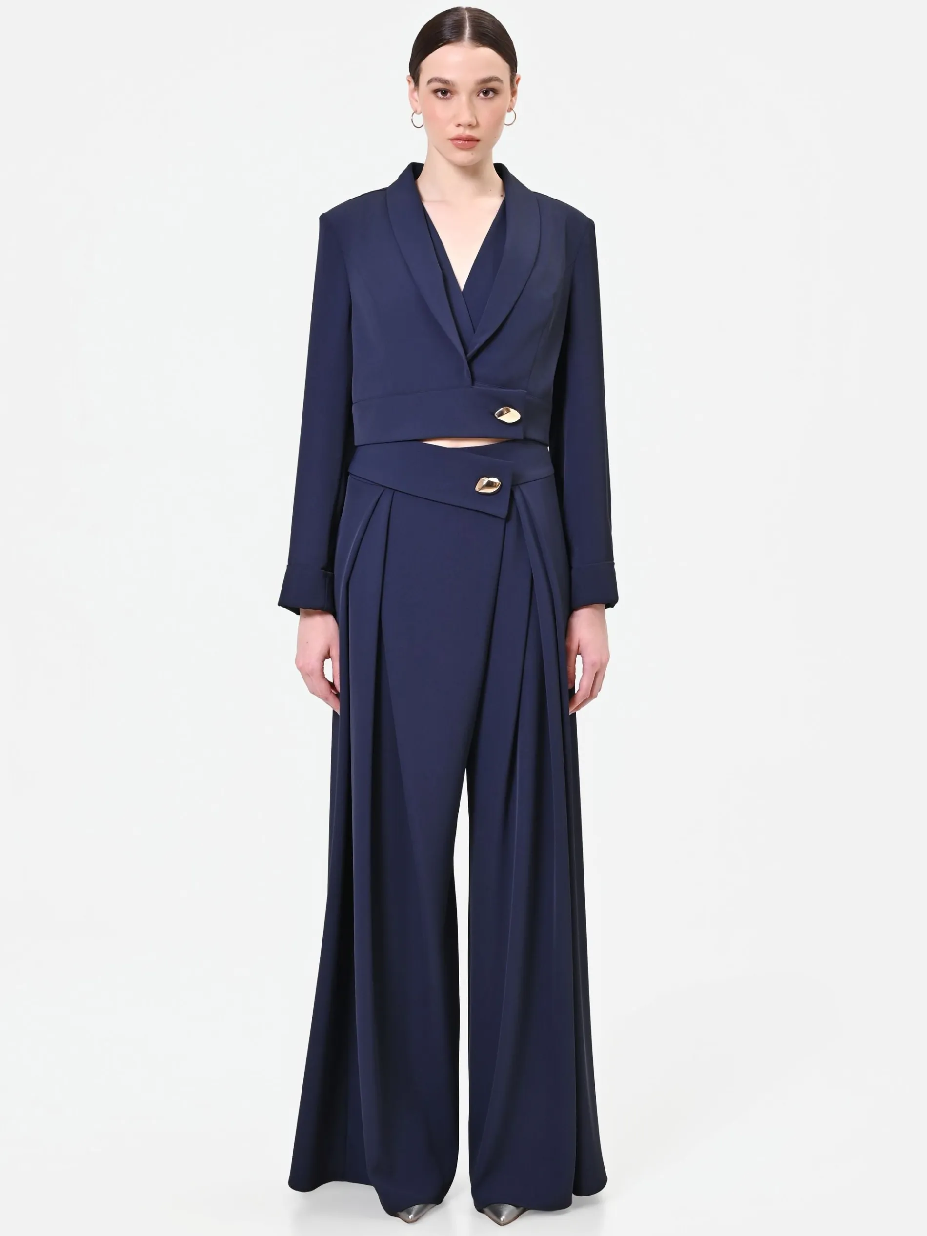 GIACCA CORTA BLU NAVY CON BOTTONE DESIGN