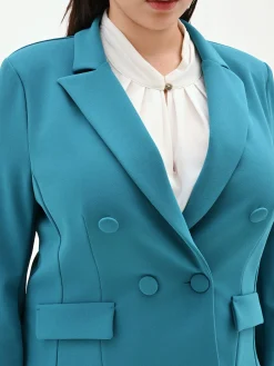 GIACCA CURVY DOPPIOPETTO BLU OTTANIO IN SCUBA MANO CREPE