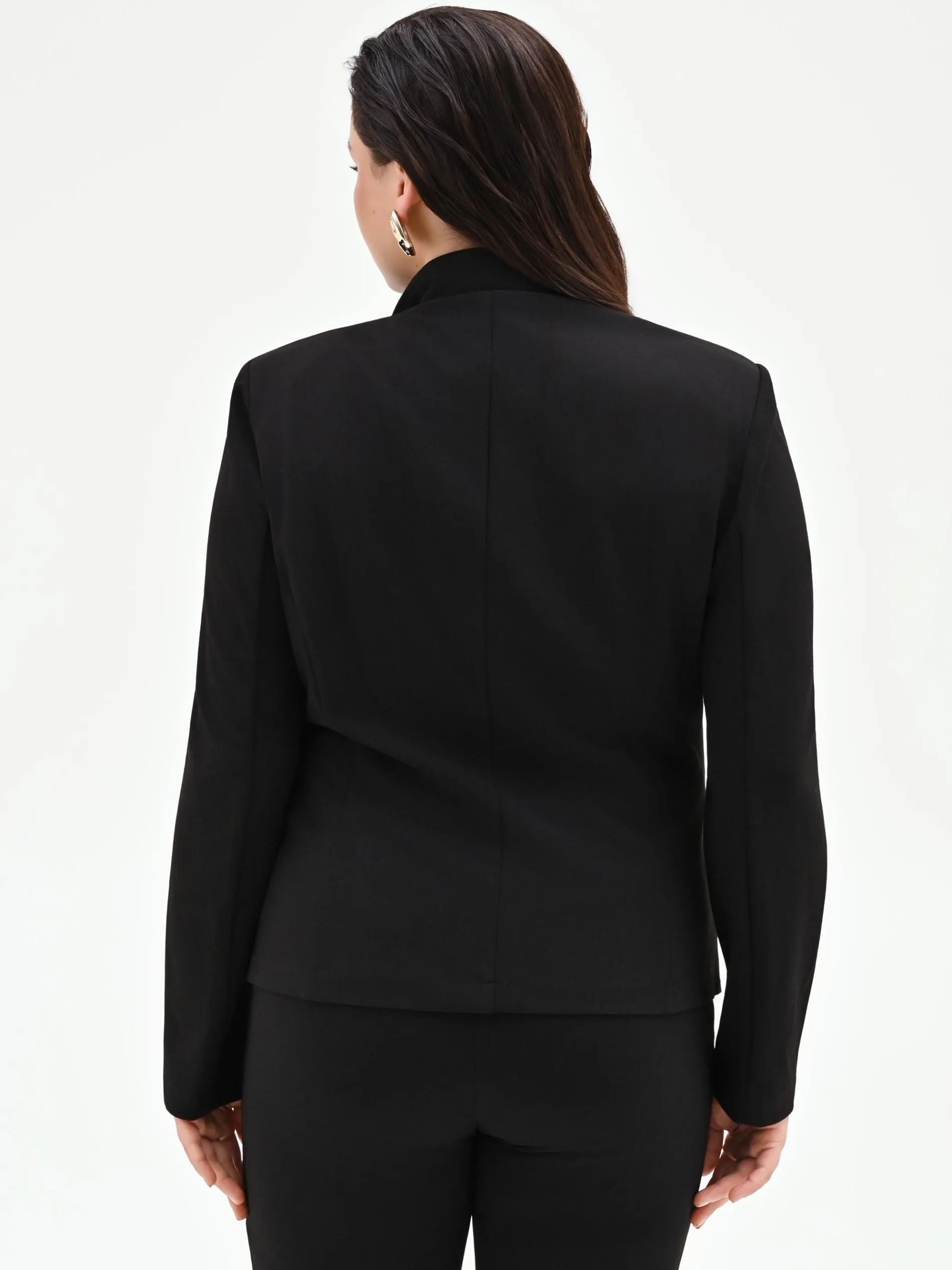 GIACCA NERA CURVY CON ZIP IN SCUBA MANO CREPE