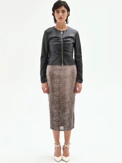 GIACCA SIMILPELLE NERA CON ZIP E ARRICCIATURE
