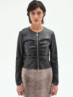 GIACCA SIMILPELLE NERA CON ZIP E ARRICCIATURE