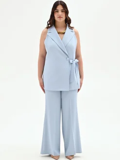 GILET CURVY CIELO AZZURRO CON CHIUSURA A NASTRO