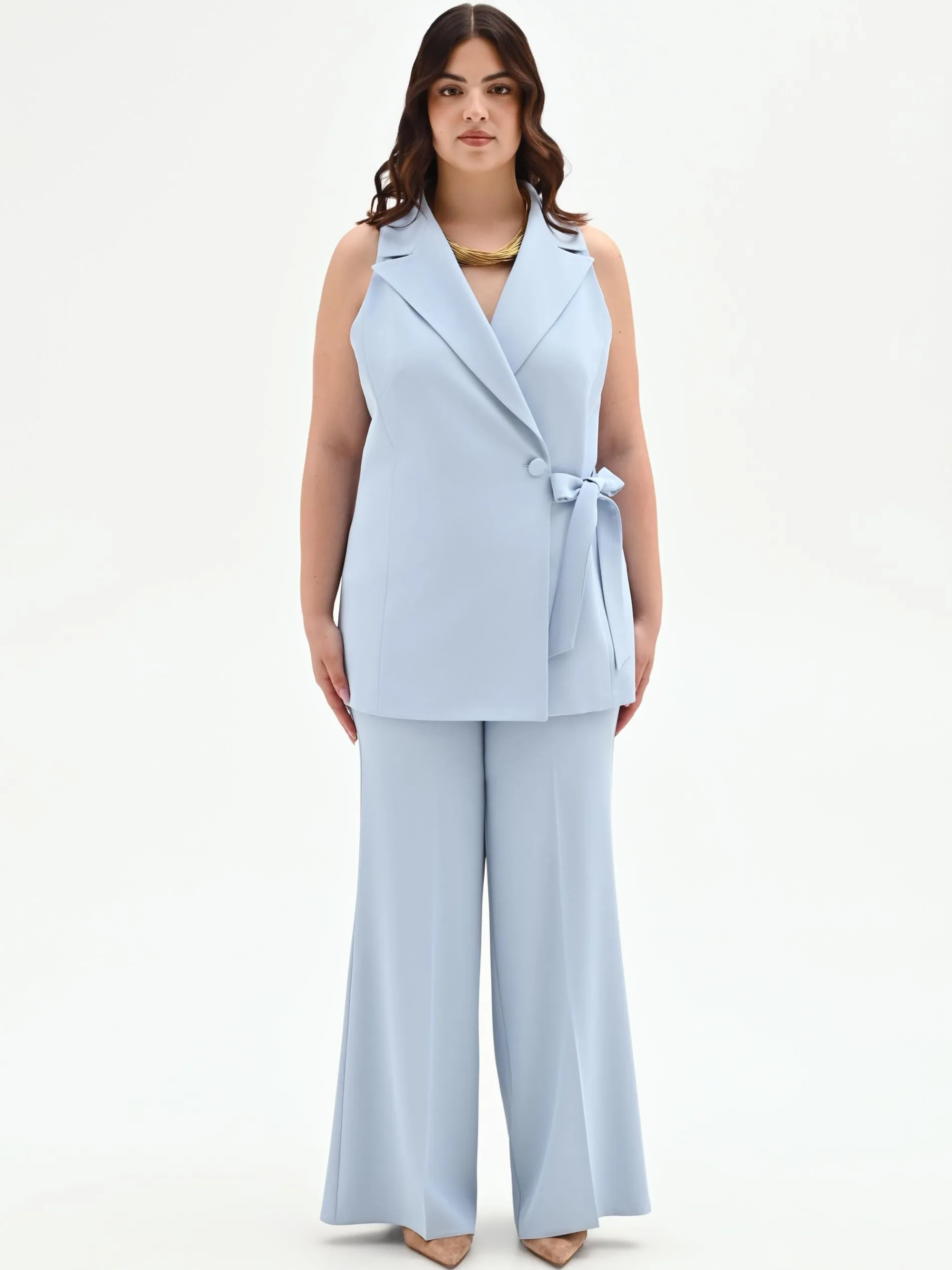 GILET CURVY CIELO AZZURRO CON CHIUSURA A NASTRO