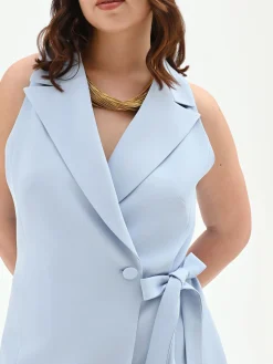 GILET CURVY CIELO AZZURRO CON CHIUSURA A NASTRO