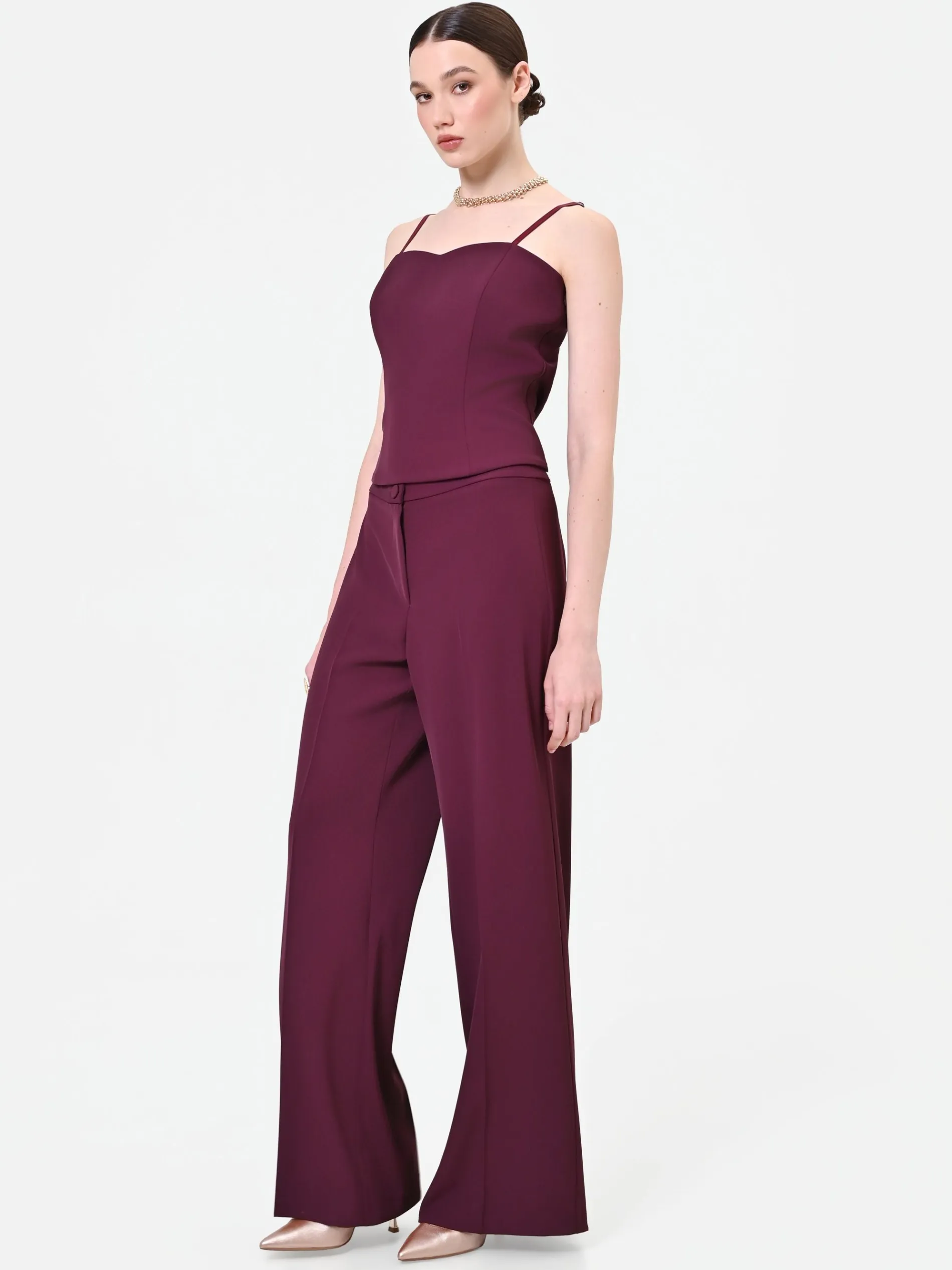 PANTALONE A PALAZZO BORDEAUX DALLA LINEA FLUIDA