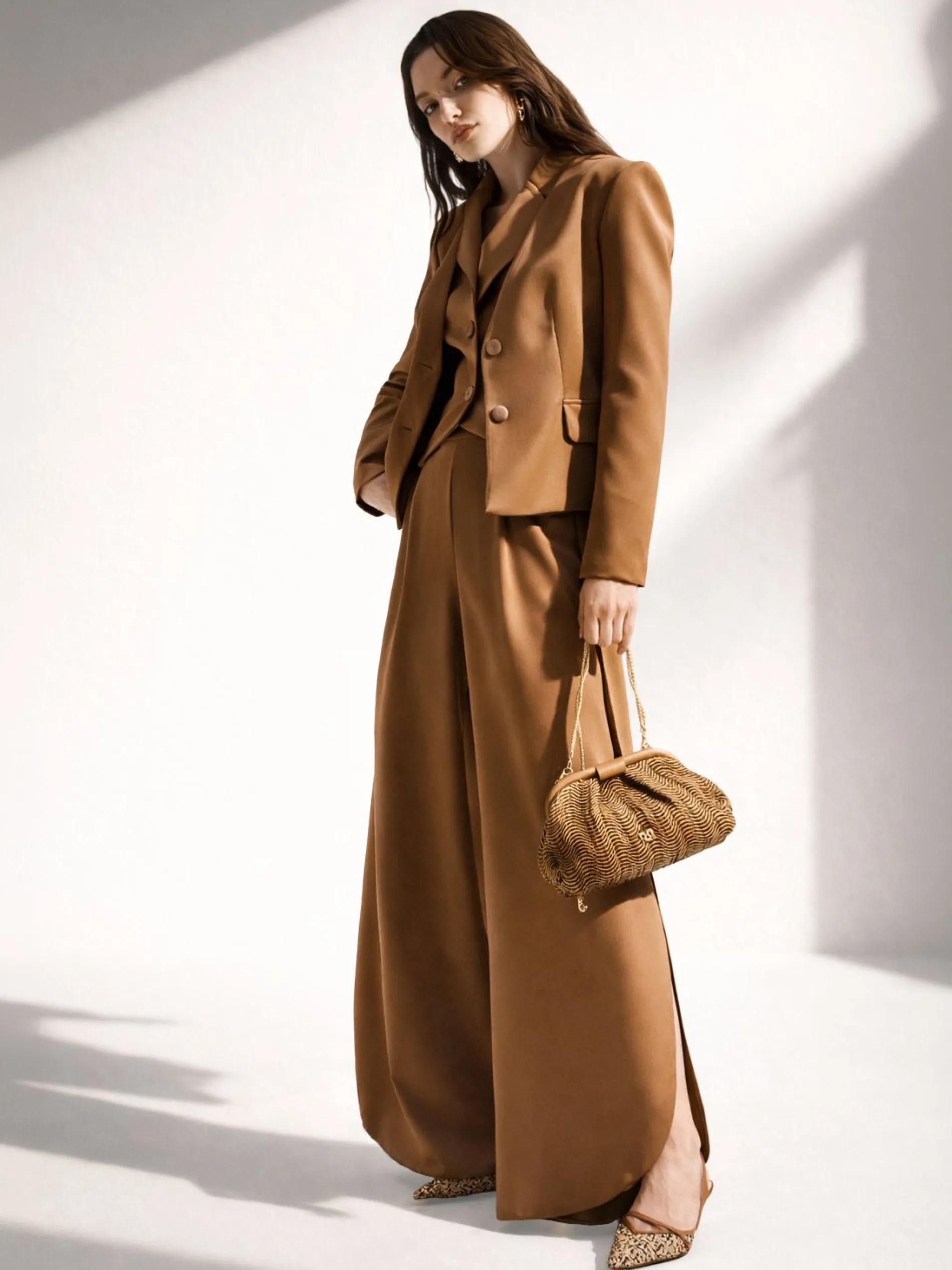 PANTALONE A PALAZZO MARRONE BRONZO CON PINCES