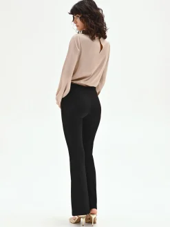 PANTALONE NERO FLARED CON SPACCO FRONTALE