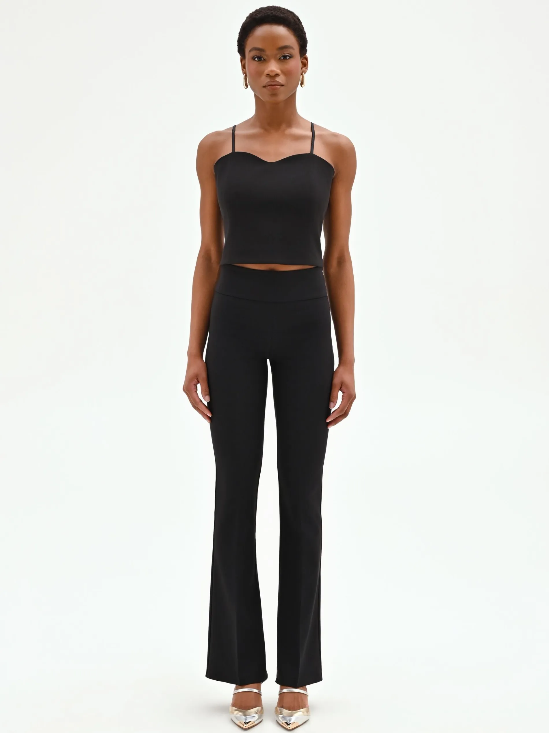 PANTALONE NERO SVASATO IN TESSUTO TECNICO