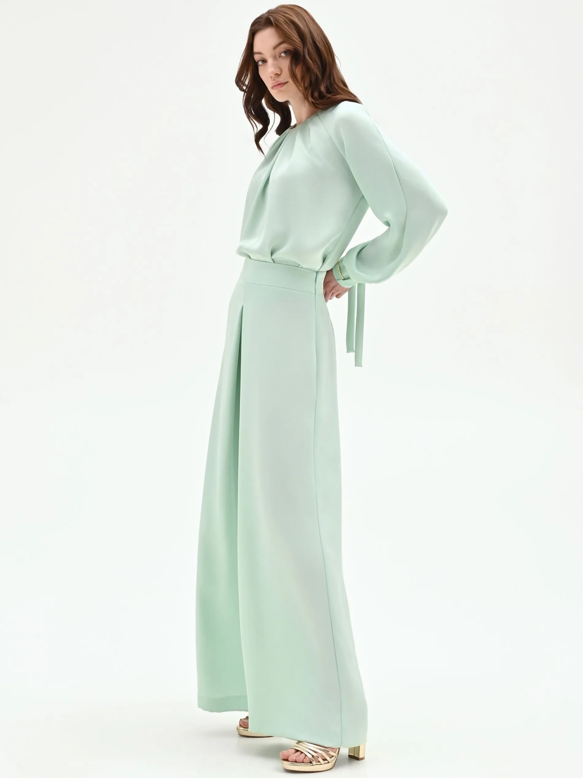 PANTALONE PALAZZO VERDE MENTA CON SPACCO FRONTALE