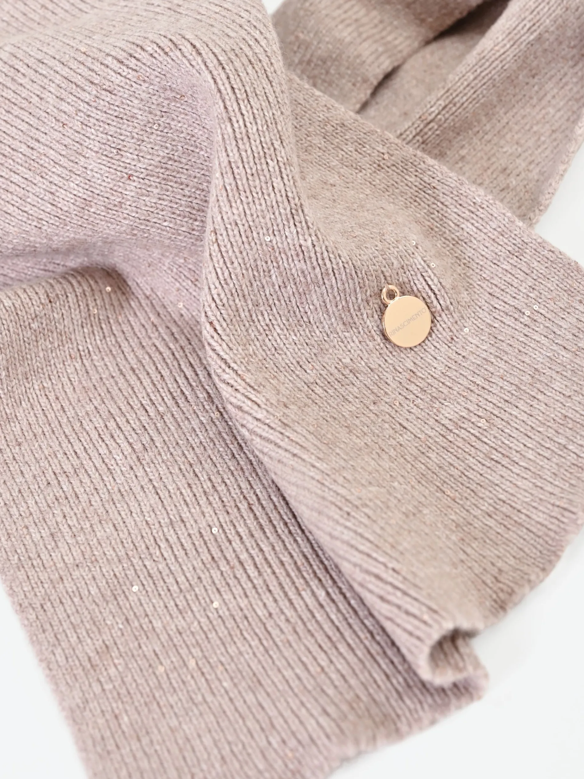 SCIARPA IN MAGLIA A COSTINE TORTORA BEIGE CON PUNTI LUCE
