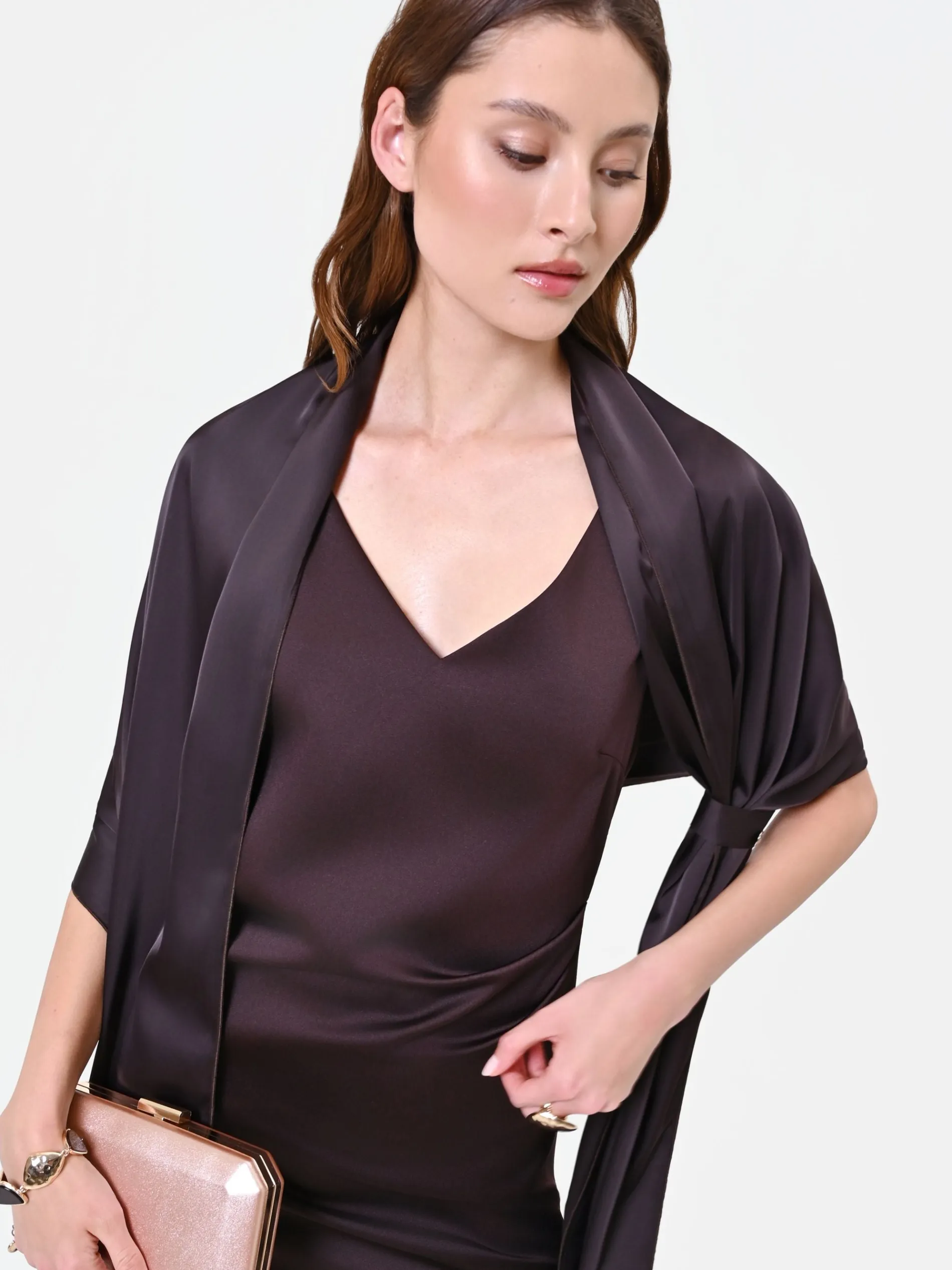 STOLA MORO MARRONE IN RASO CON ANELLO DRAPPEGGIATO