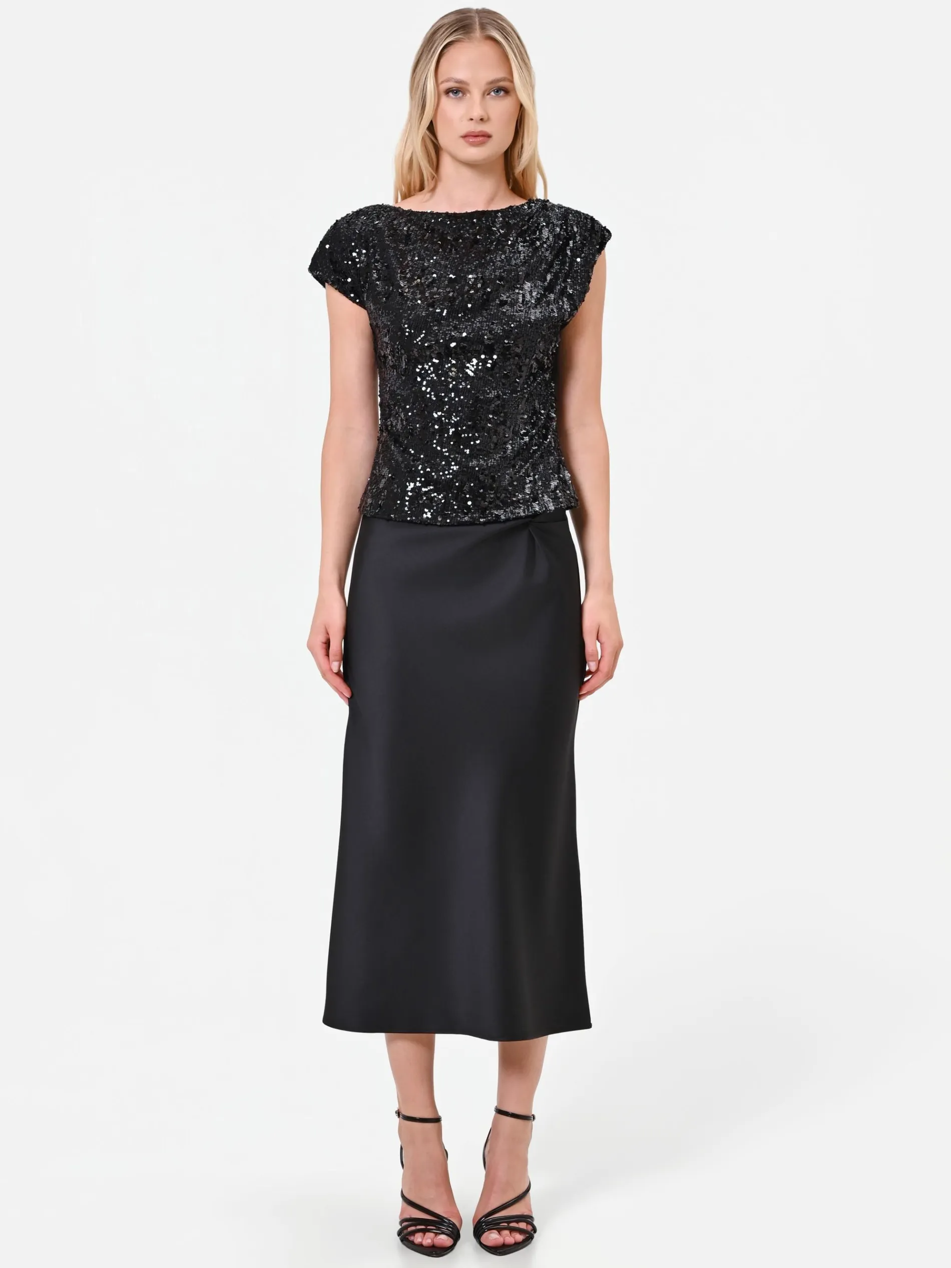 TOP NERO IN PAILLETTES CON FONDO SFALSATO